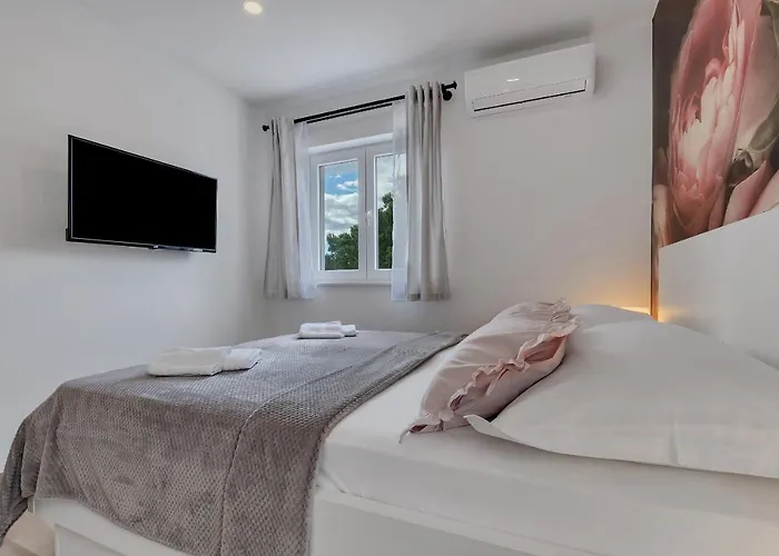 Guest house Buljan Makarska