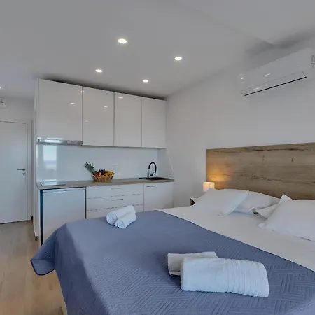 Guest house Buljan Makarska